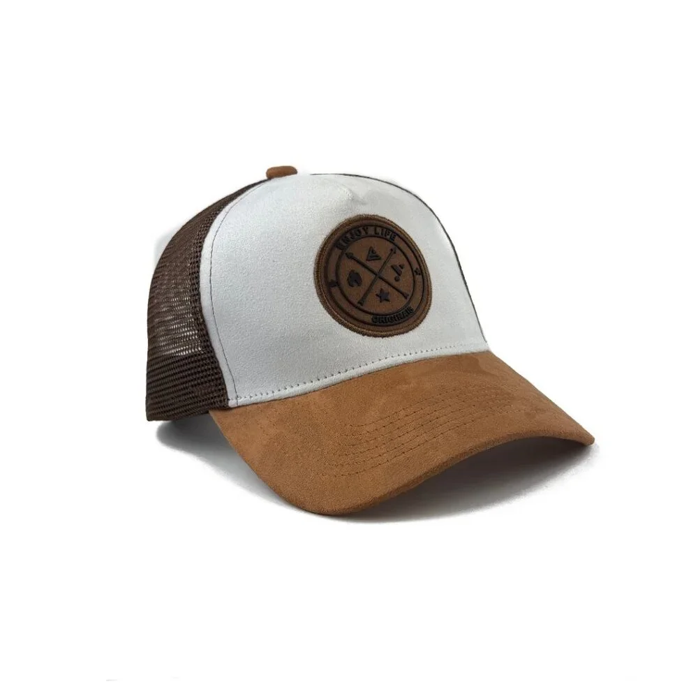 White Men's & Women's Urban Baseball Cap – Stylish & Adjustable - Picture 2 of 11